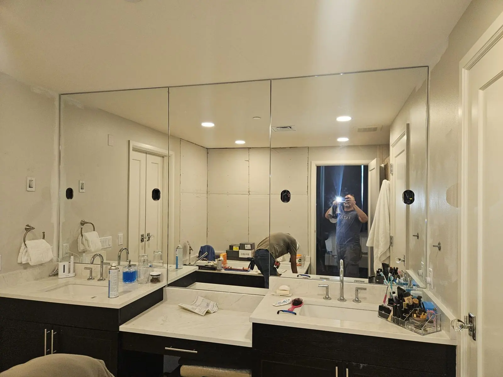 Bathroom mirror by Glass 35, San Antonio TX